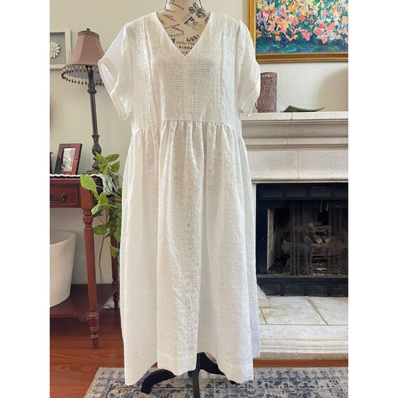 Levi's Dresses & Skirts - Levis Women's Maxi Dress S White Short Sleeve Casual Marcel Handkerchief Hem